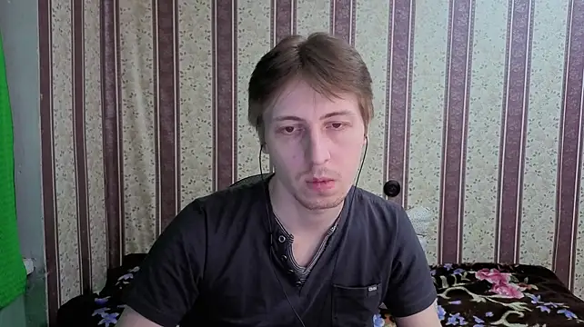 Онлайн чат XXX Darien_Brown