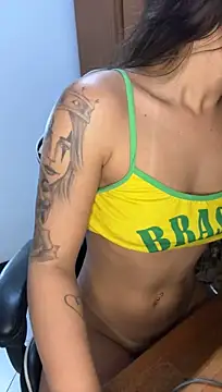 Chat +18 de SexyAninha18 ao vivo
