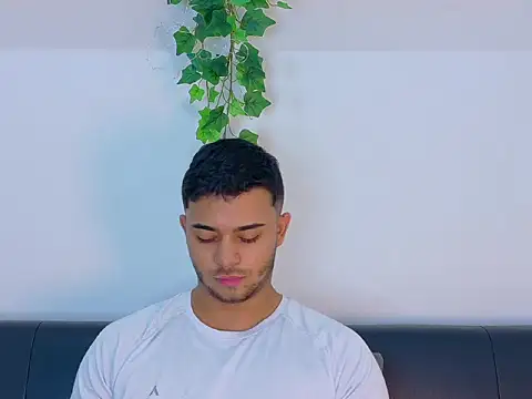 TylerWest_ Live XXX Chat