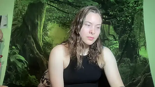 Wood_Elf's Live XXX Chat