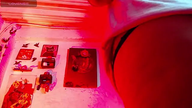 Abyluna - 🎀SEXY STRIPTEASE AND NUDE FLASH🎀