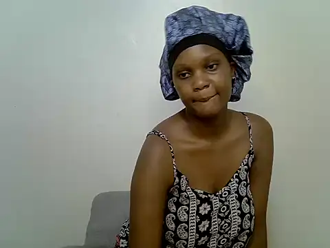 Sultryrose Live XXX-chat