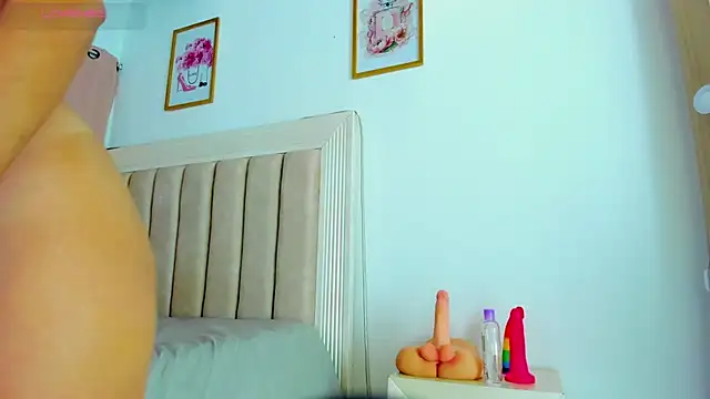 Fabianacutee - fingers in my pussy