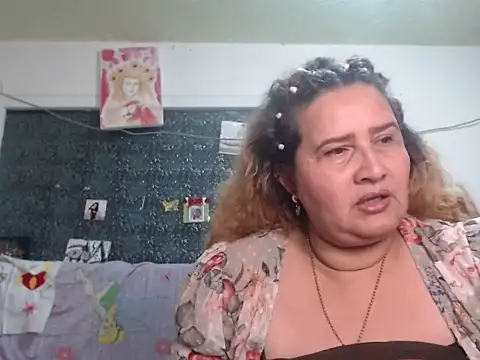 XXX chat uživo modela Perla1981--