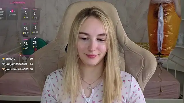 Shy_Polly: απευθείας συνομιλία ΧΧΧ