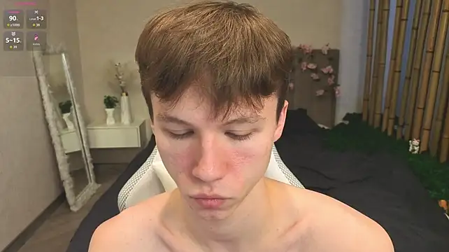 cuMte_boy's Live XXX Chat