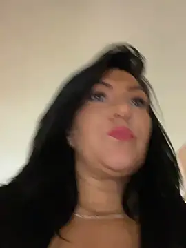 XXX chat uživo modela LittleMissEeve