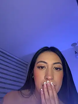 XXX chat uživo modela keilelewis