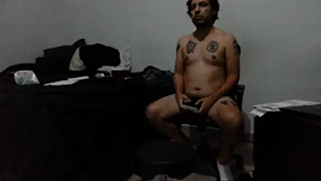 XXX chat uživo modela Iscariot19