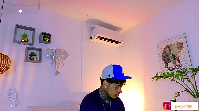 Chat XXX en directo de JordanSmiith_