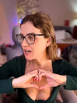 Chat XXX en directo de MaiseKnox