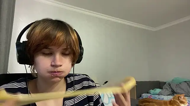 XXX chat uživo modela RacquelKapitula