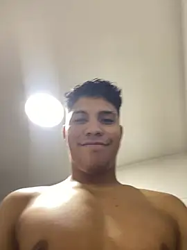 Colby_driscoll 라이브 XXX 채팅