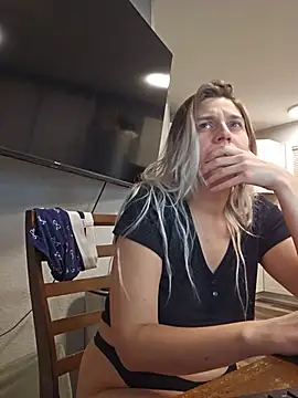 ScarletsWeb – Naživo XXX chat