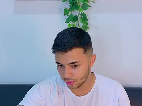 Chat XXX Live TylerWest_