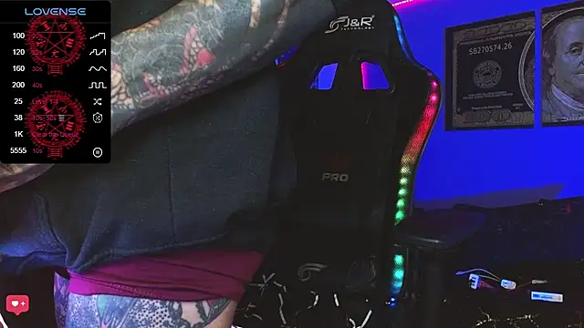 Czat XXX na żywo – jhonny__ackerman