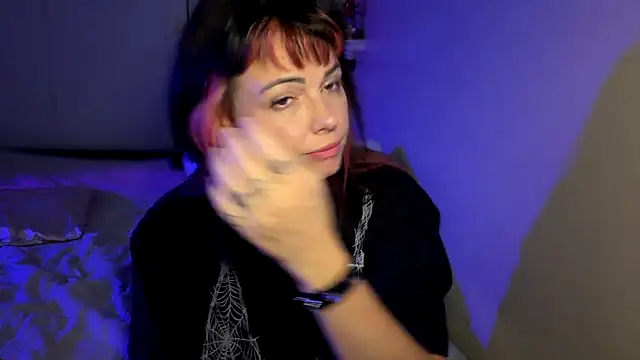 دردشة MarlaFknSinger الجنسية المباشرة