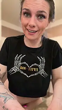 LadyLena1 live XXX chat