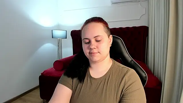 DaisyHarts' Live XXX Chat
