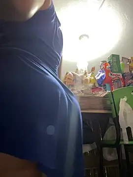 Lannabellx - Play with my pussy in the market