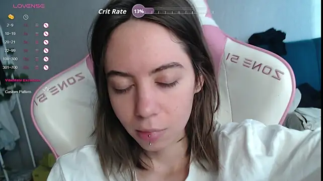 Allie_Hazie's Live XXX Chat