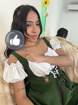 _Emily_Thompson_'s Live XXX Chat