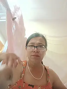 Chilly-wet's Live XXX Chat