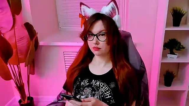 CarolGiggly live XXX chat