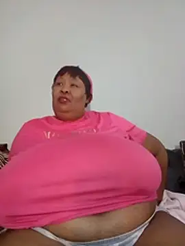 Nancy111 - Make Me cum and squit in my toy