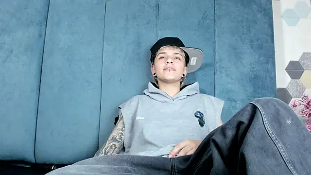 Megan_Thompson_'s Live XXX Chat
