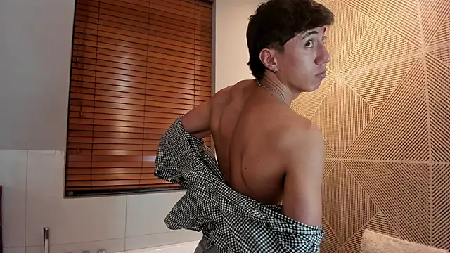 Gerard_evans_ Live XXX Chat