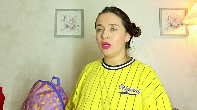 Isabella_cherry69 现场XXX聊天