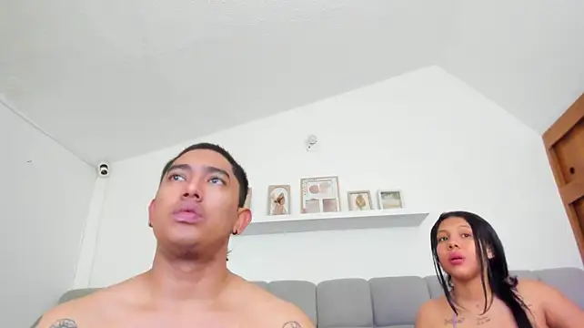 erotic_sins Show Webcam