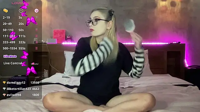 Ammyska - Sloppy deepthroat