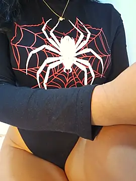 _MissPompitas23_ XXX чат на живо