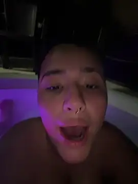 LiaaMoretzz - Show tits x 2