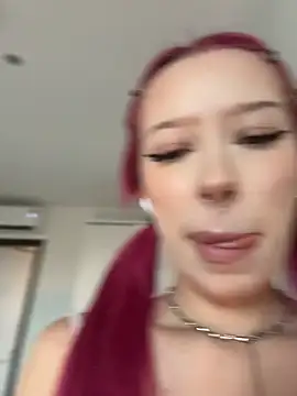 MaryChanXO - BIG SQUIRT IN GLASS💦