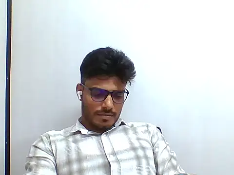 Alphabull4u live XXX chat