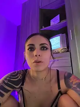 i_am_nina_'s Live XXX Chat