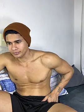 Czat XXX na żywo – Logan_strangee