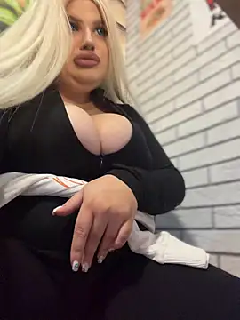 Eliaden's Live XXX Chat