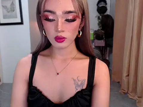 lavandermilk live XXX chat