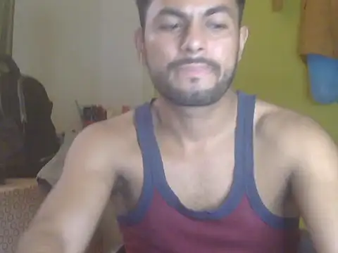 Stubborndesiboy live XXX chat