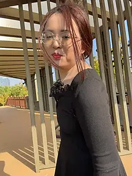 Xiaobei-snow - 漏奶子有20步