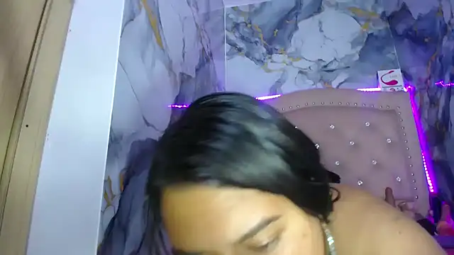 XXX chat uživo modela violetaass