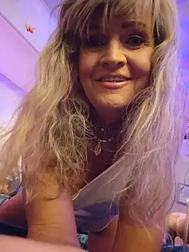 Czat XXX na żywo – annika_lately