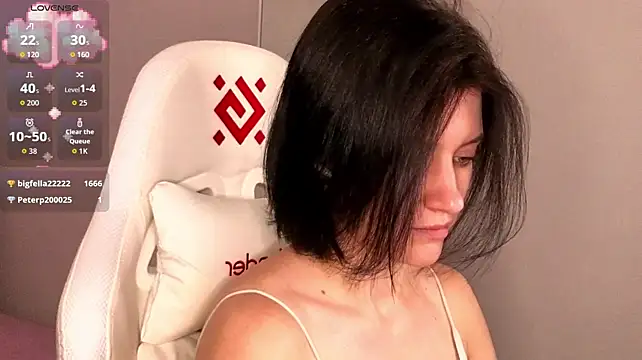 roxy_rio_t_'s Live XXX Chat