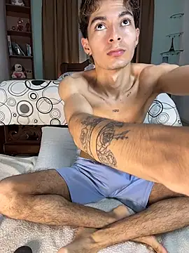 XXX chat uživo modela GeorgieDen