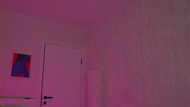 XXX chat uživo modela milkbrownn
