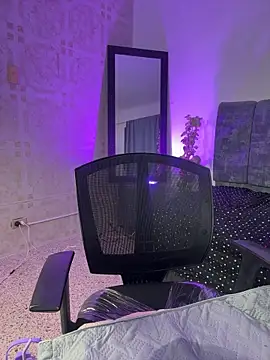XXX chat uživo modela kem_hott